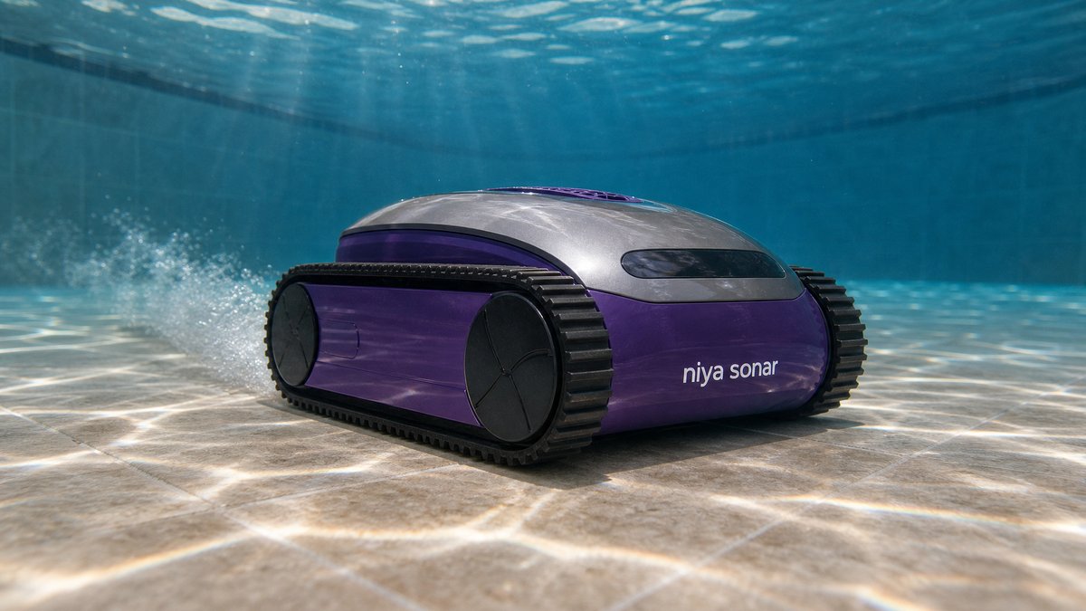 Dolphin Niya Sonar 50 opiniões — a limpar o fundo de uma piscina residencial